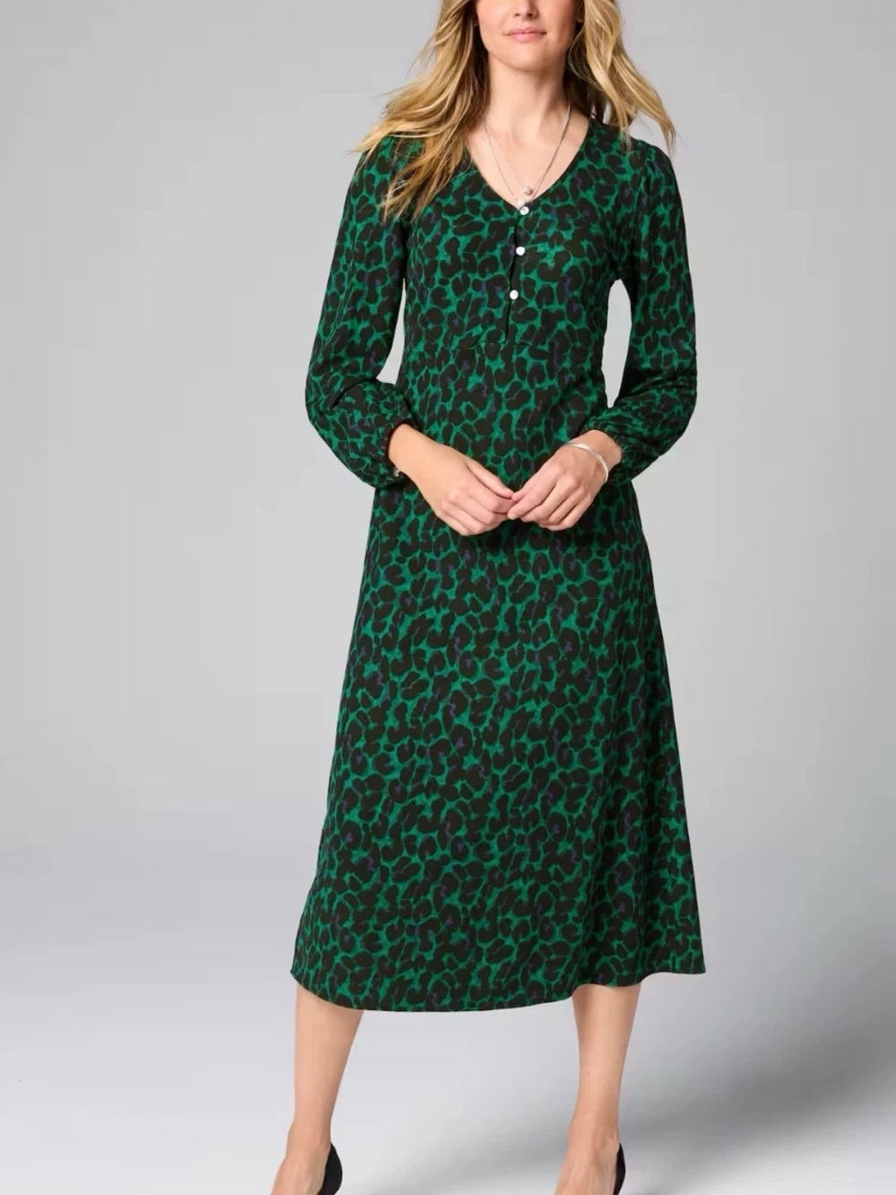 J. Jill Green and Black Leopard-Print V-Neck Midi Dress